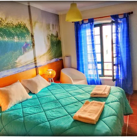 Supertubos Ostello Atouguia Da Baleia