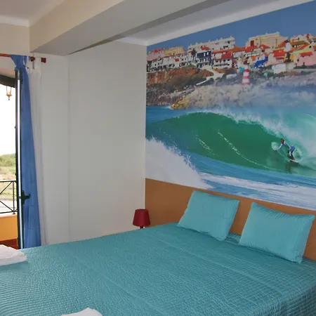Supertubos Albergue *