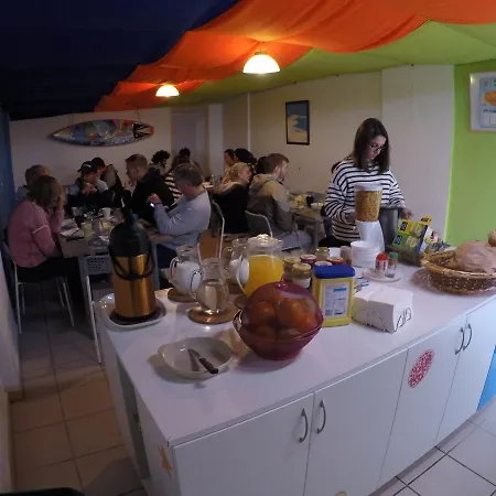 Albergue Supertubos Atouguia Da Baleia
