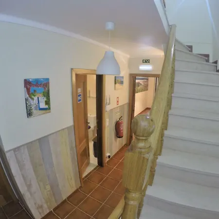 Supertubos Ostello *