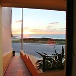 Supertubos Hostal