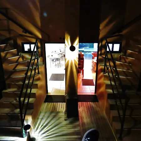 Supertubos ホステル