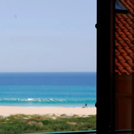 Supertubos ホステル *