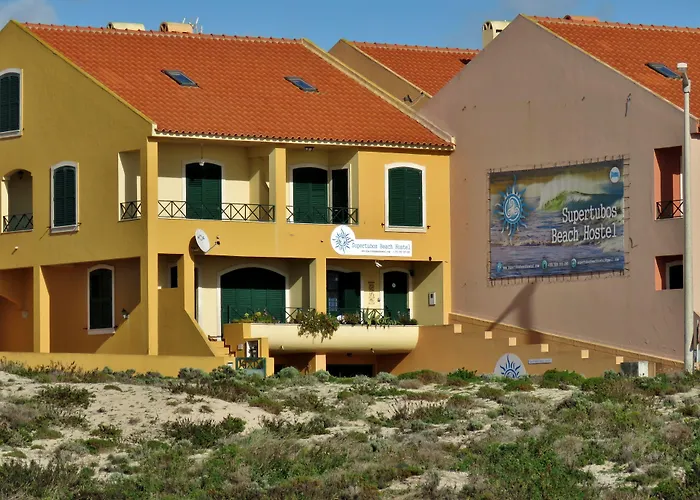 Hostal Supertubos Atouguia Da Baleia