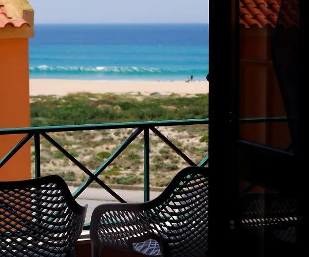 Supertubos * Atouguia Da Baleia